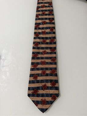Burberrys of London Vintage 100% Silk Tie